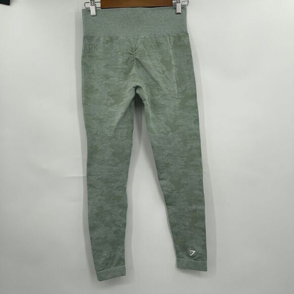 Gymshark Women's Sage Green Camo Seamless Leggings See measurements - Picture 4 of 6